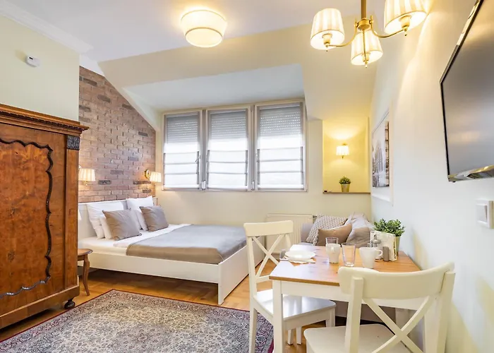 Chic Retreat - Modern Comfort Apartament